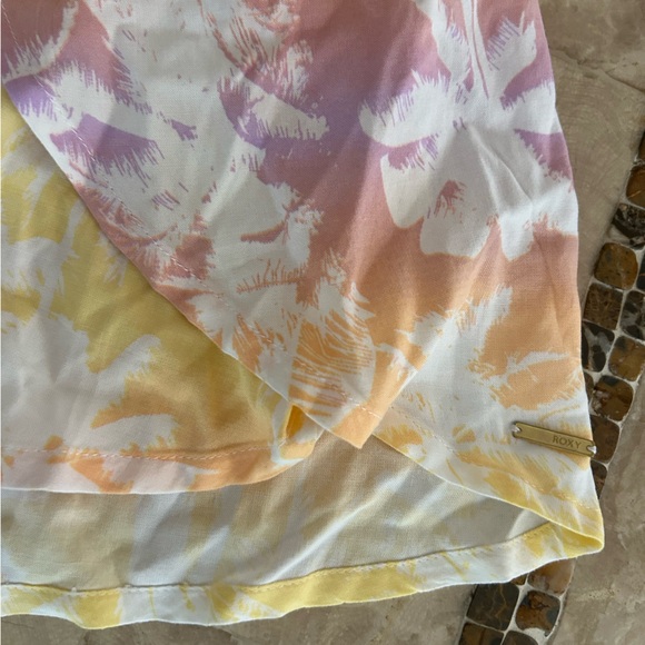 NWT ROXY Wrap Around Hawaiian Palm Tree Print‎ SHORTS  Women’s Size M - Picture 4 of 7